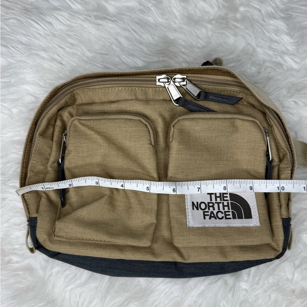 The North Face Kanga Fanny Pack - Picture 8 of 10